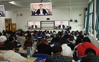 口腔医学系组织学习周书记在第八届学代会上的讲话